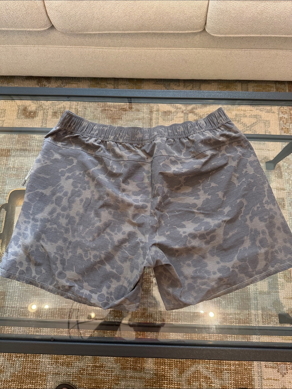 Vuori men’s ultra lightweight linerless shorts - Picture 9 of 9